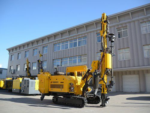 Integrated Hydraulic Crawler Mounted DTH Drilling Rig