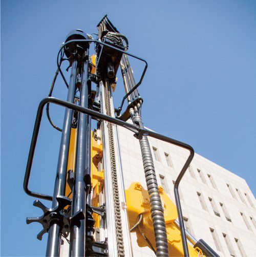 Automatic rod exchanger